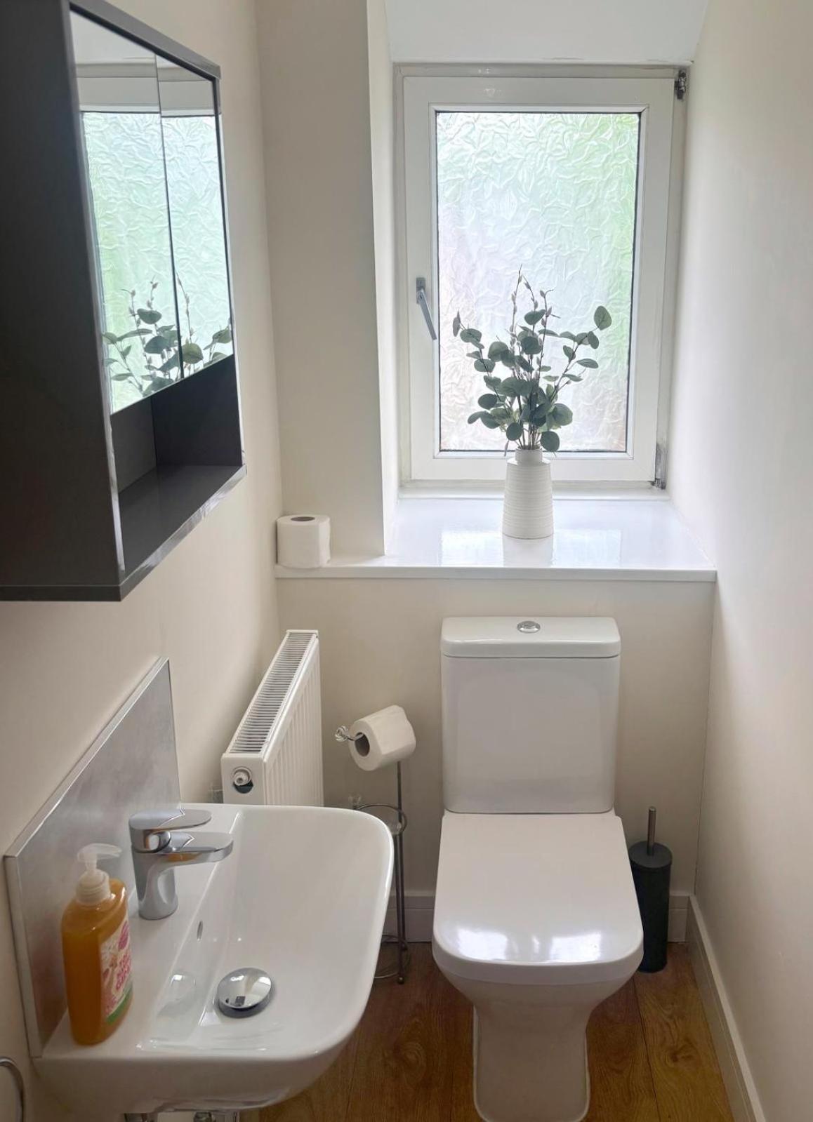 Holiday home Flaxman Avenue - Lovely 4 Bed Home, 5 Mins Drive To Centre, Free Superfast Wi-fi, Free On-street Parking York